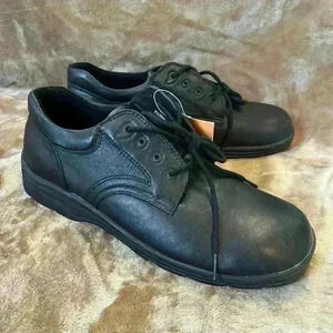 NWT Apex Y500M Ariya Comfort Casual Shoes Black Leather Lace Up Men's Size 11.5M